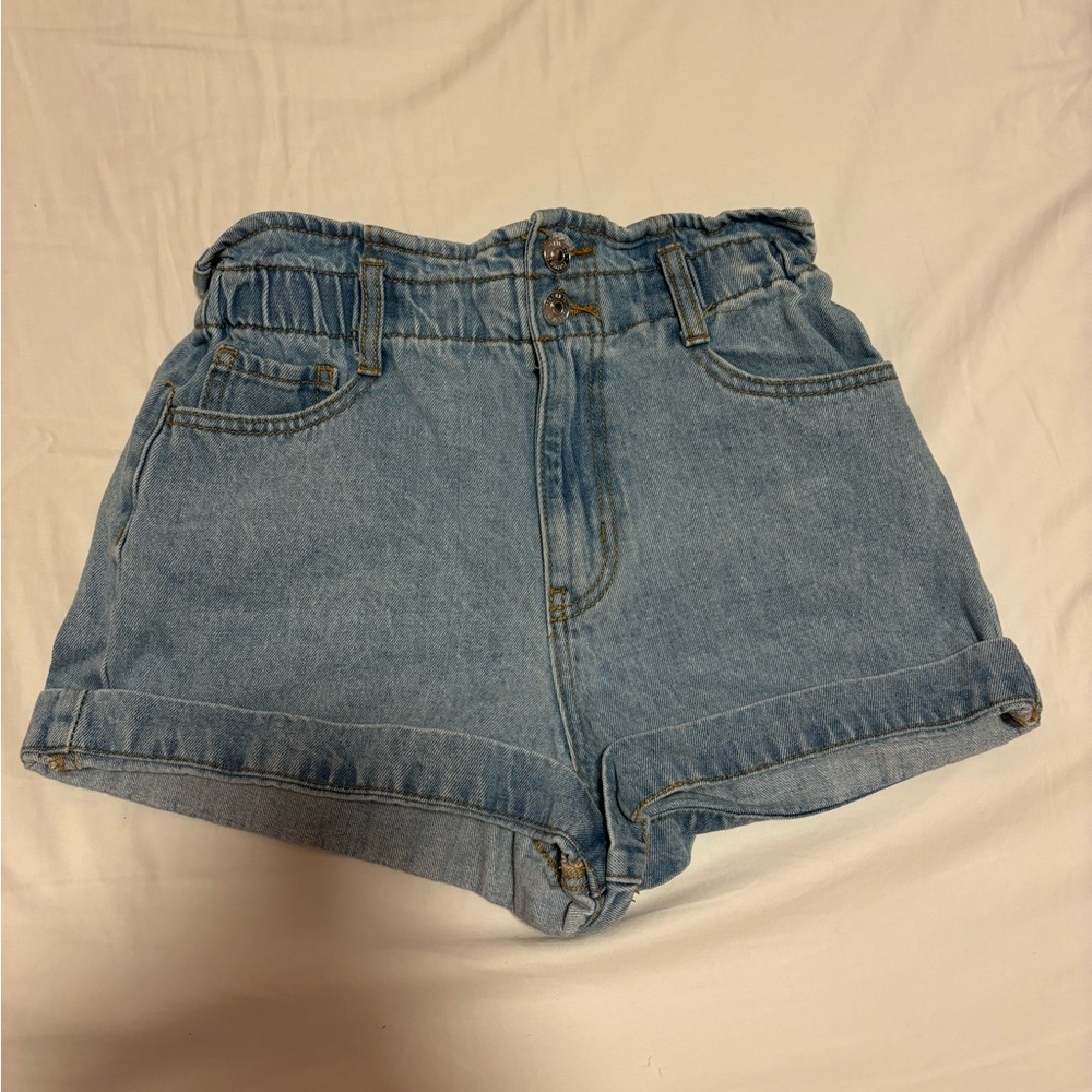Forever 21 Cuffed High-Rise Jean Shorts, Size Small